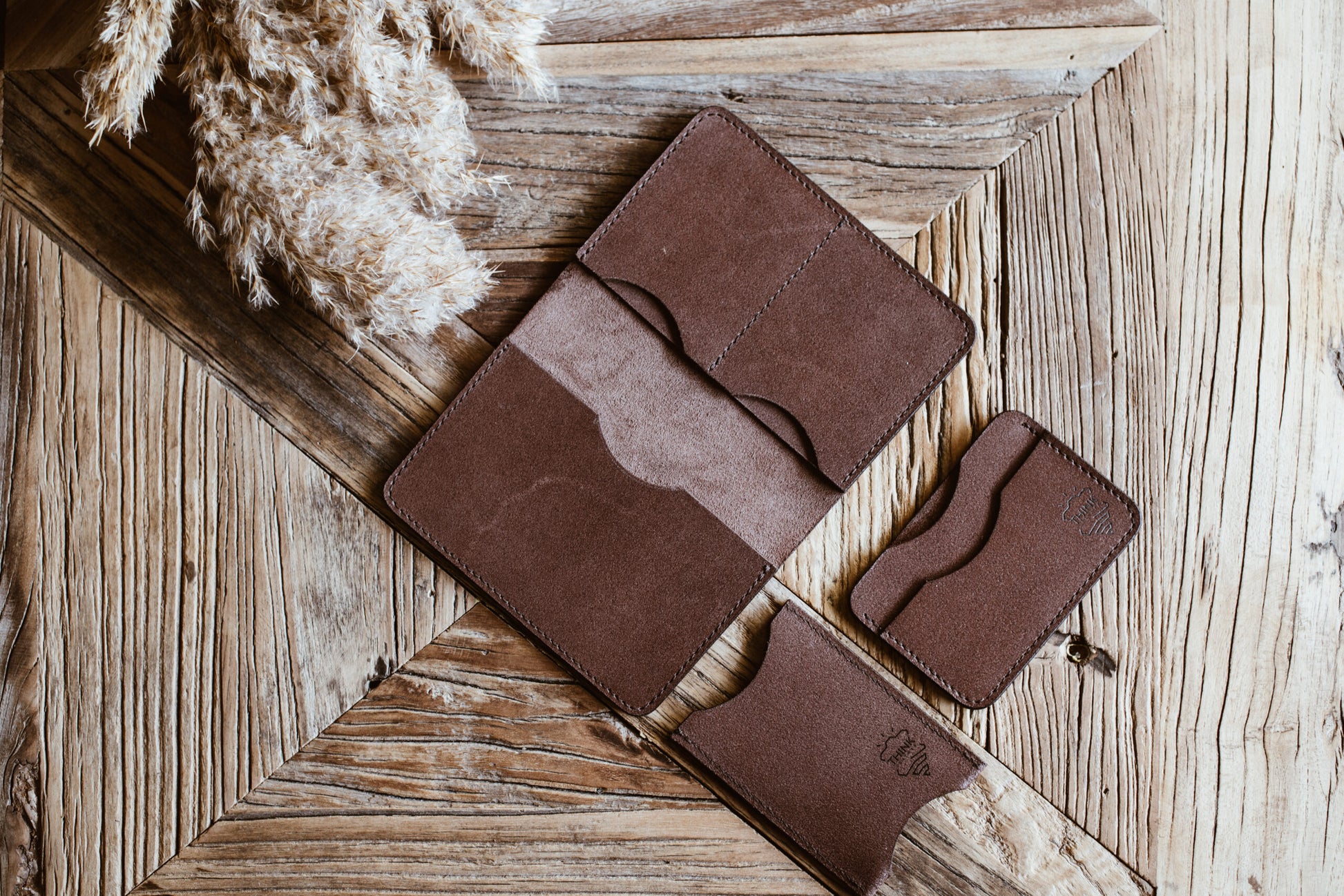 Skórzane etui na karty - cardholder - ciemny brąz - Stark Leder